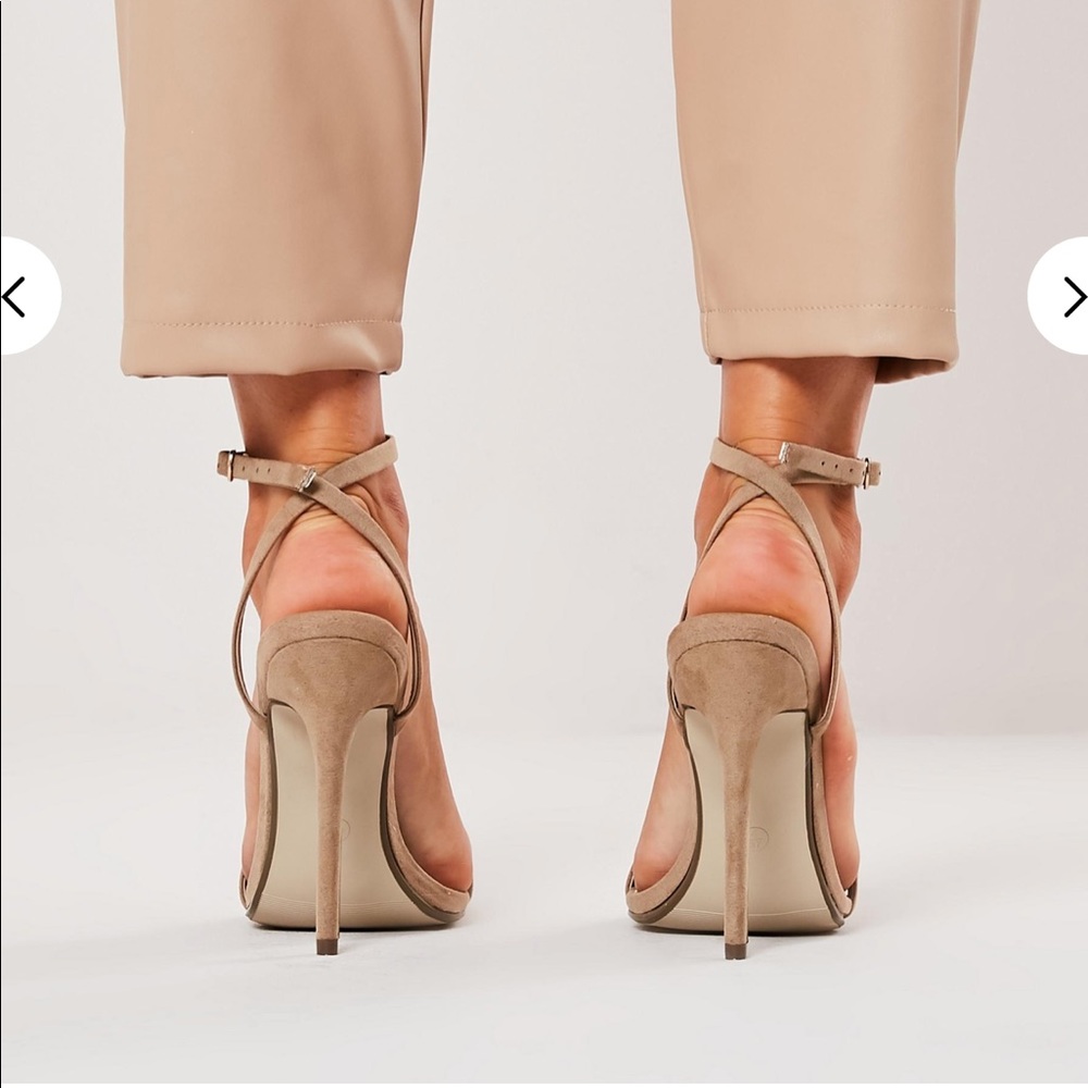 4/$25 Misguided beige heel